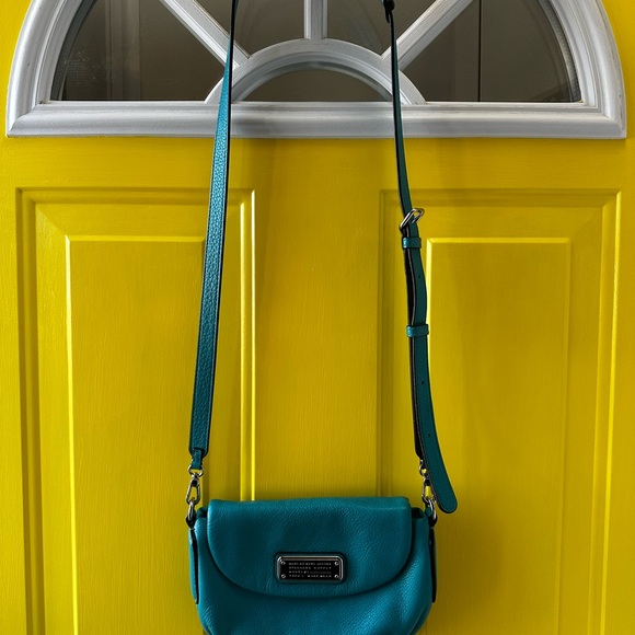 Marc By Marc Jacobs Handbags - Marc By Marc Jacobs Vibrant Teal Crossbody Bag